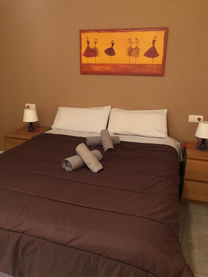 Damas 3 Apartment Caces Екстериор снимка