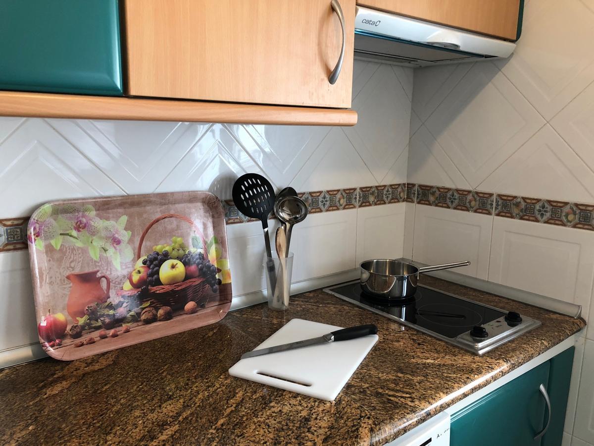 Damas 3 Apartment Caces Екстериор снимка